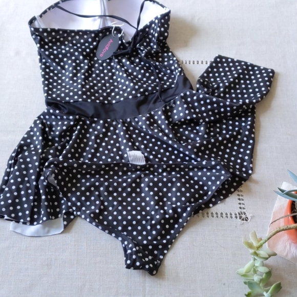 Women Vintage Polka Dot Sailor Pin Up Swimdress (box#2) - Picture 3 of 4